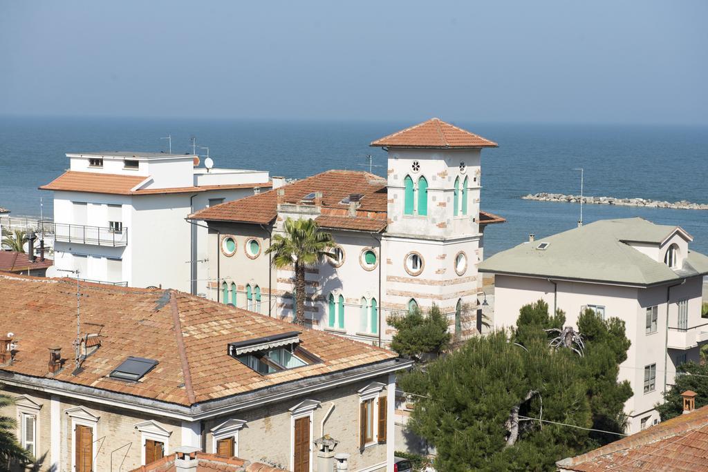 Hotel Gabbiano Porto San Giorgio Extérieur photo